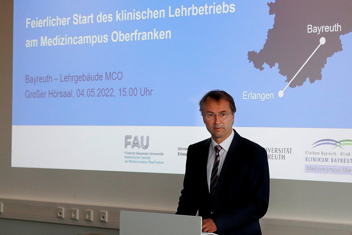 Neue Ärztinnen und Ärzte für Oberfranken - Urologie | Uniklinikum Erlangen